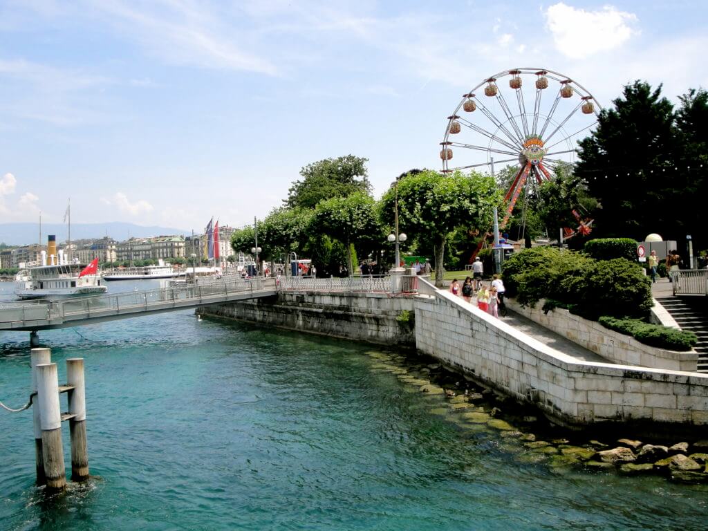 A ferris wheel on Lake Geneva. A visit to Switzerland will have you feeling you just walked into The Sound of Music. Here are some sights and landmarks you absolutely shouldn't miss. And for more travel tips and wanderlust inspiration follow The Scenic Suitcase on Pinterest!