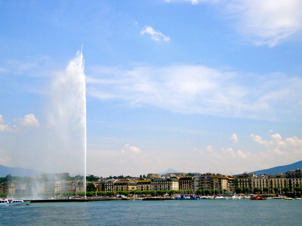 The Jet d'Eau on Lake Geneva. A visit to Switzerland will have you feeling you just walked into The Sound of Music. Here are some sights and landmarks you absolutely shouldn't miss. And for more travel tips and wanderlust inspiration follow The Scenic Suitcase on Pinterest!