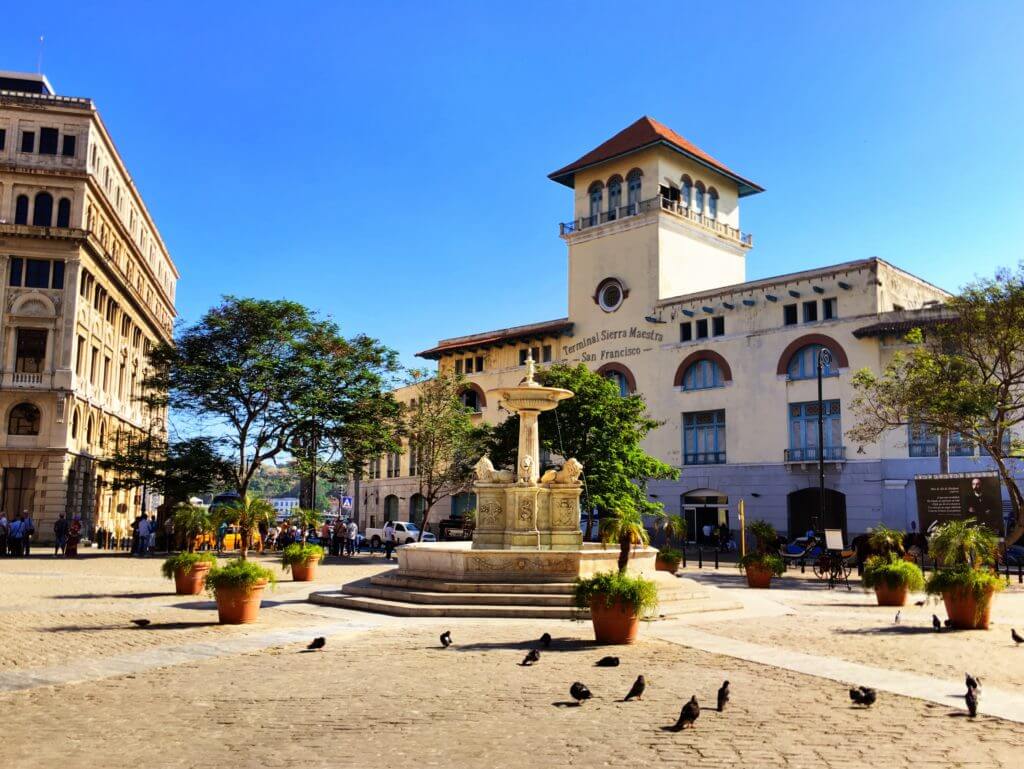 The Terminal Sierra Maestra San Francisco in Havana. Discover picture perfect reasons to visit Cuba. Find out why it's become such a popular travel destination, and what you shouldn't miss when you're there! And for more travel tips and wanderlust inspiration follow The Scenic Suitcase on Pinterest!