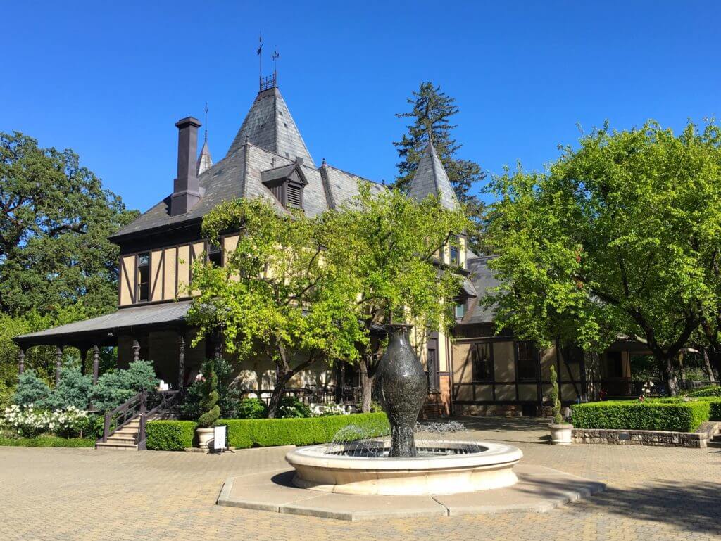 The Beringer Windery courtyard and fountain. Discover 15 picture perfect reasons to visit Napa, California - one of the most famous wine regions in the world. And for more travel tips and wanderlust inspiration follow The Scenic Suitcase on Pinterest!