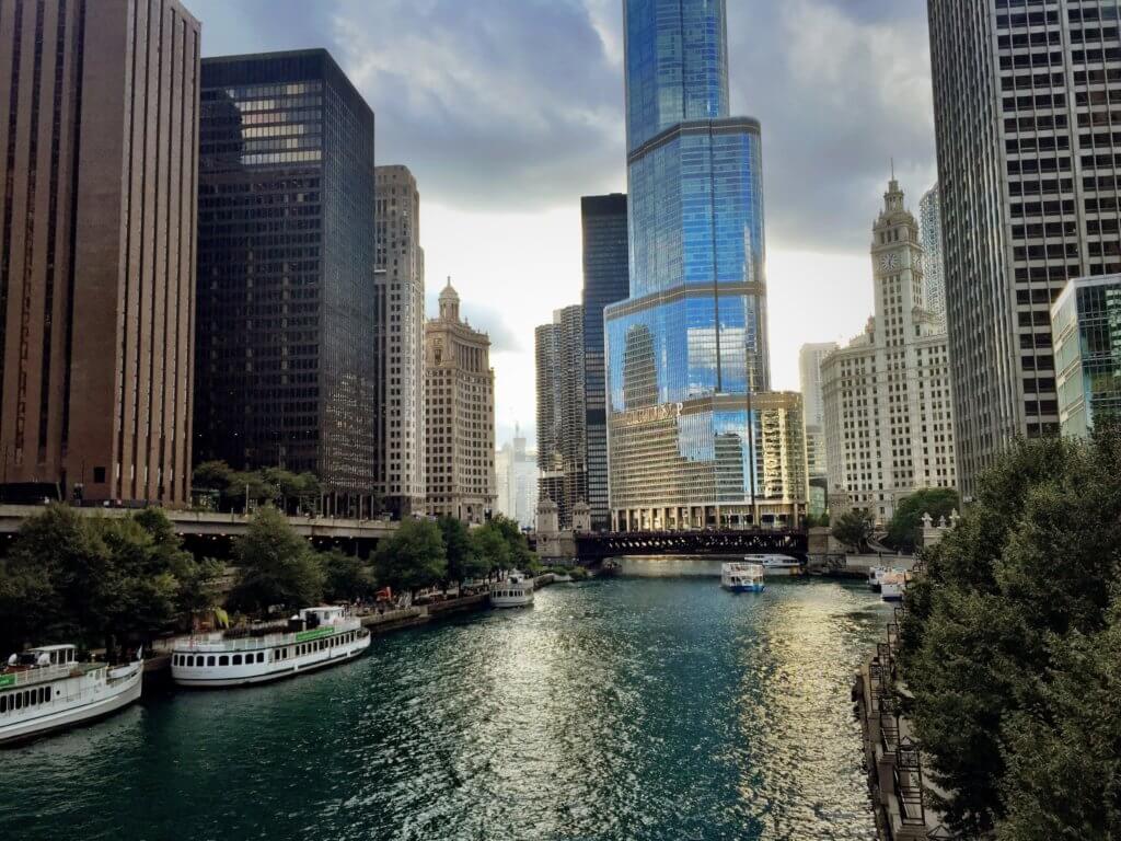 The rivers and skyscrapers of the Windy City. Discover 12 picture perfect reasons to visit Chicago, Illinois. For more travel tips and wanderlust inspiration follow The Scenic Suitcase on Pinterest!
