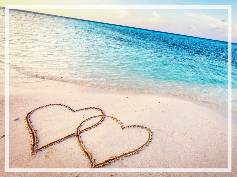Looking for a heartfelt gift for the traveller in your life? Then discover 12 wanderfully romantic travel gifts for your special someone! And for more wanderlust inspiration and travel tips follow The Scenic Suitcase on Pinterest!
