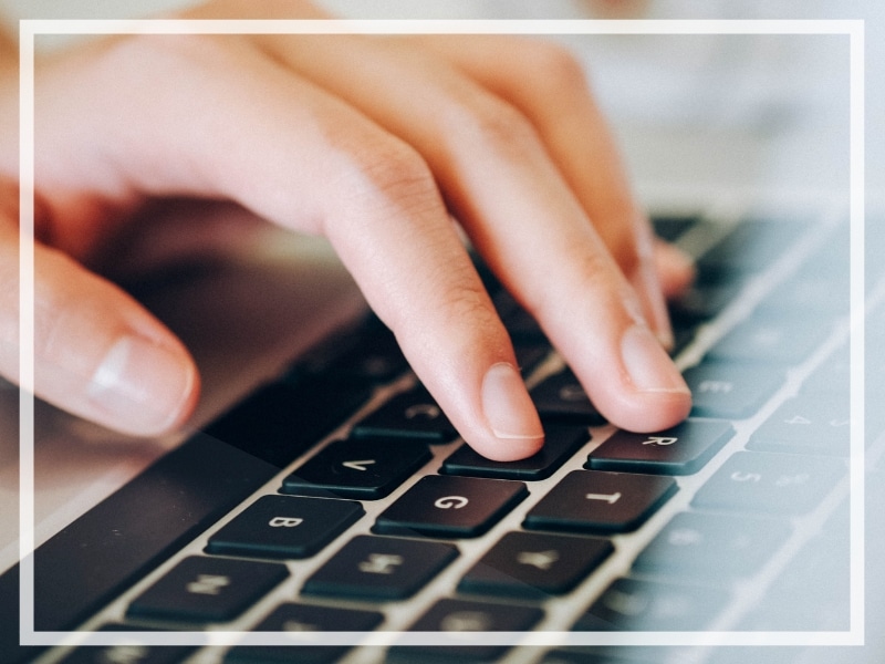 Learn about the 12 types of blog posts that go viral, and the differences between them. Then get your content noticed with these helpful hints! And follow The Scenic Suitcase on Pinterest for more helpful advice!