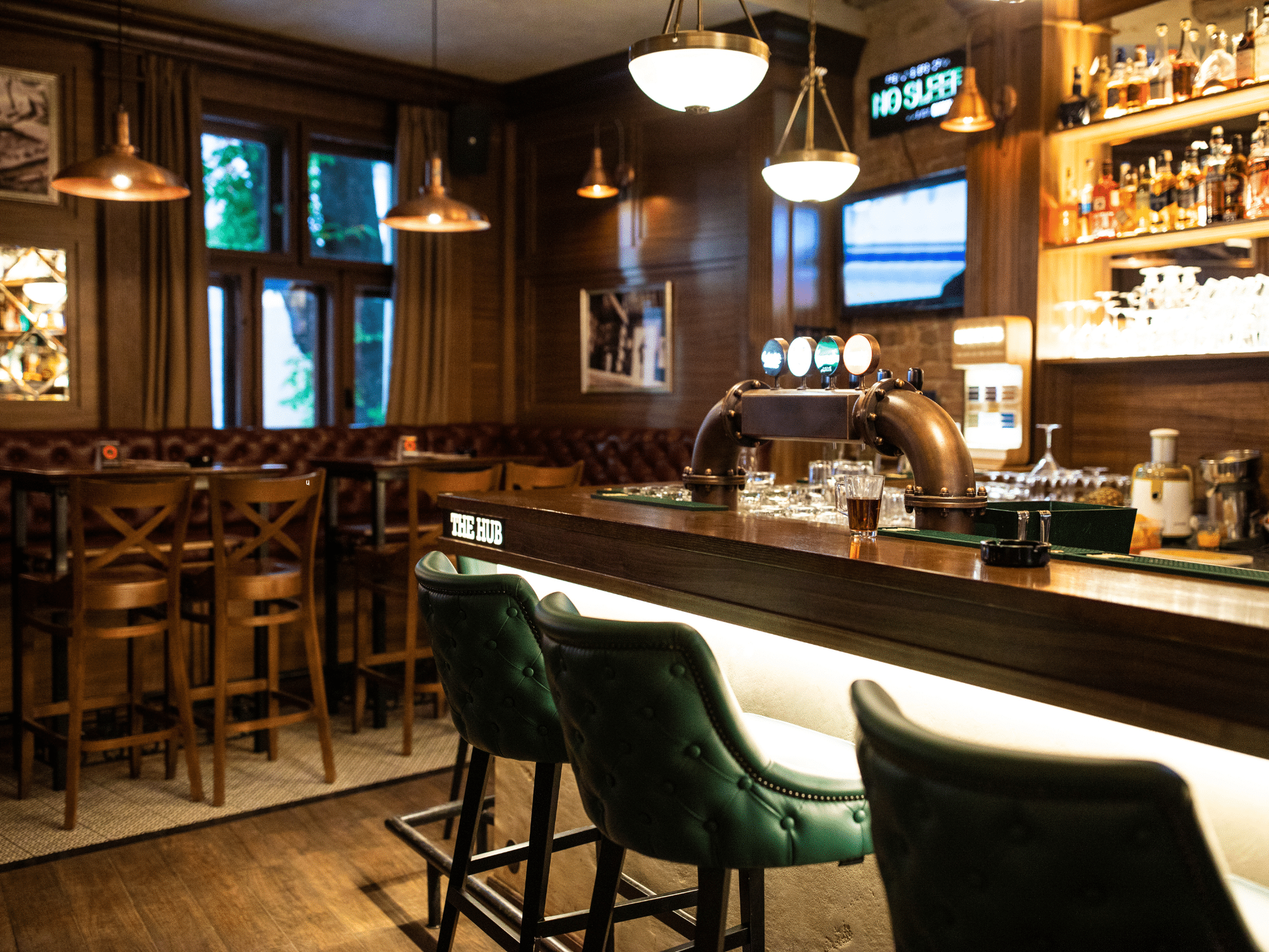 A cozy traditional irish pub.